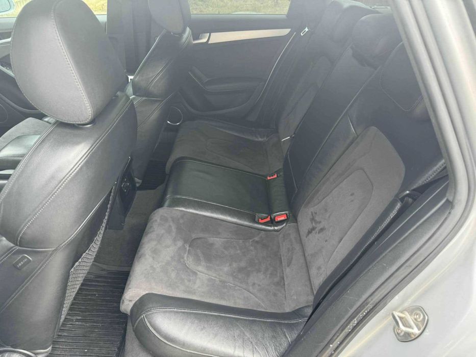 Audi A4/B8 3.0 quattro 240к.с.
ALLROAD,  Автоматик