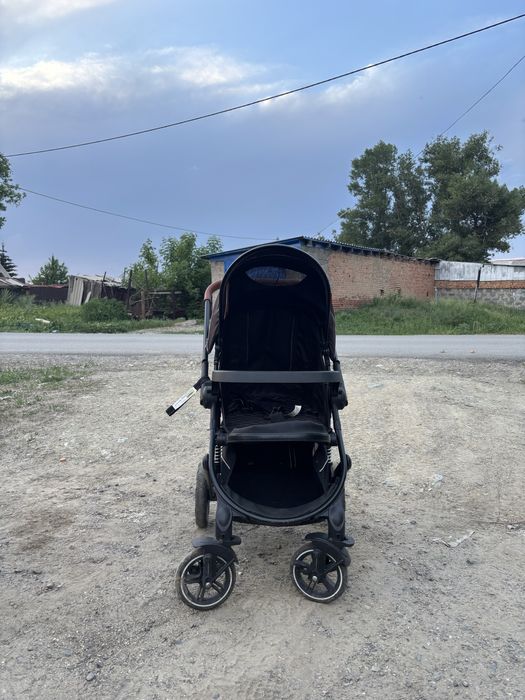 Продаю коляску Teknum