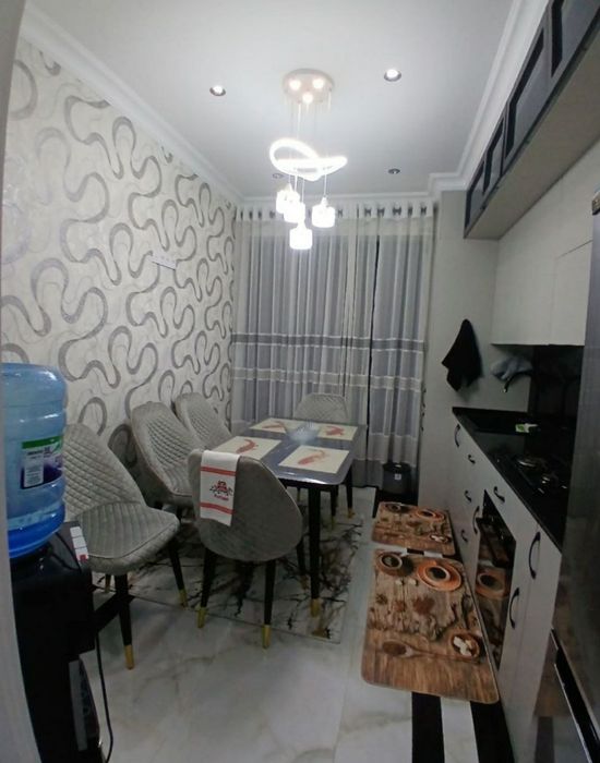 Юнусобод метро яқинида квартира. Болалар ва қизларга. Маклер йўқ.