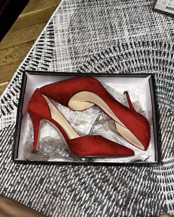 Червени дамски токчета Nine West, 38.5