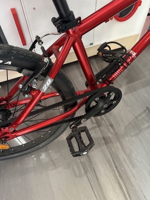 Bicicleta copii 6-10 ani