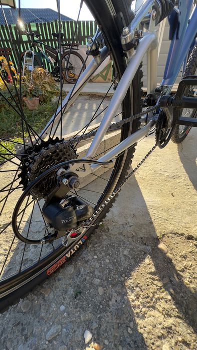 Bicicleta MTB recondiționată full