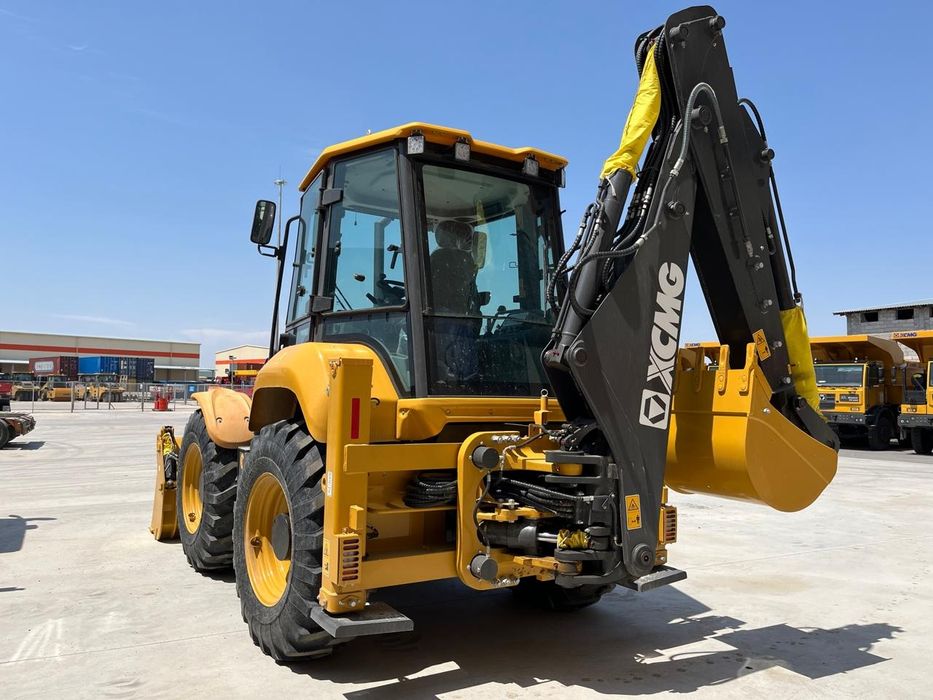 Петушок. Экскаватор-погрузчик. 3в1. Услуги