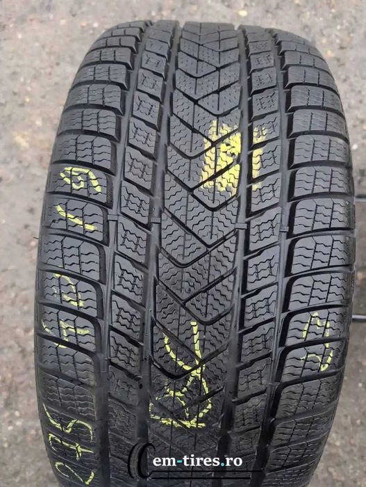 Anvelopa Iarna 275/40 R19 PIRELLI Sottozero 3 105V - Runflat