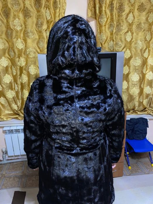 Дубленка почти новая