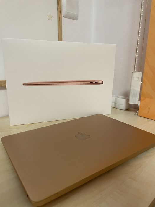 Apple Macbook Air 2020 M1