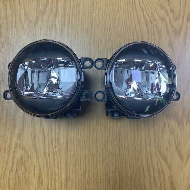 Led туманки на Toyota Camry