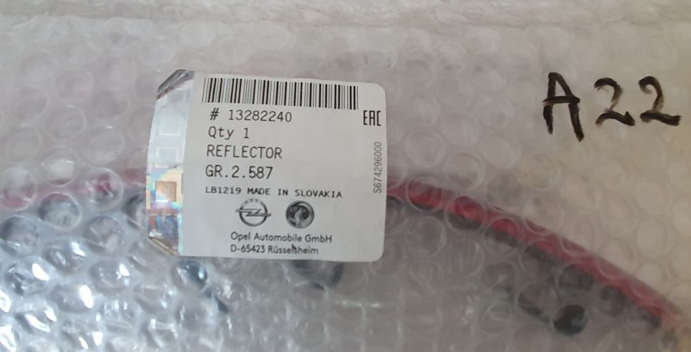 Catadioptru stg dr spate Opel Astra J, Gm 13282239,13282240
