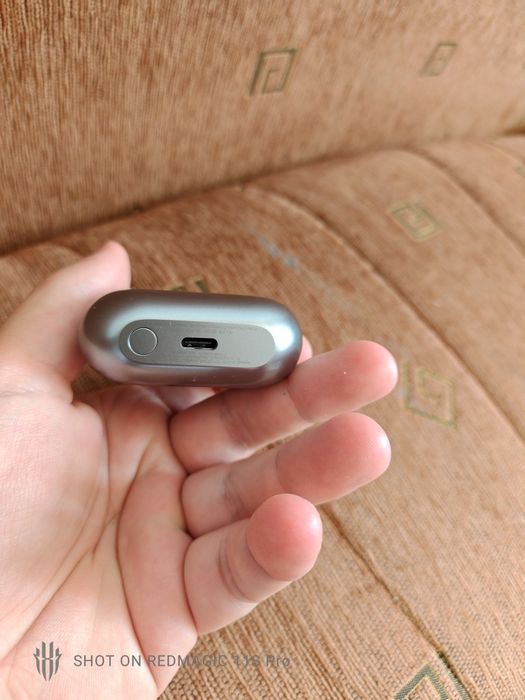 Galaxy Buds 3 Pro , noi (folosite 1 Luna)