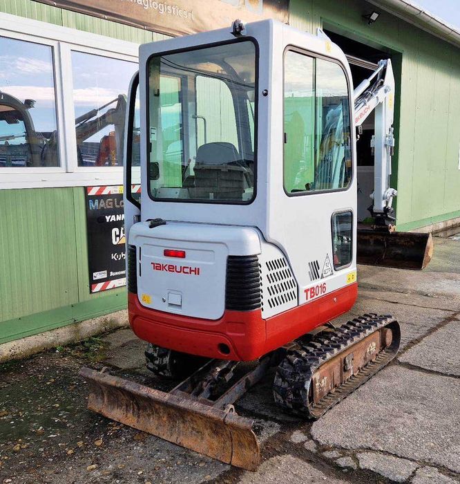 miniexcavator Takeuchi TB016