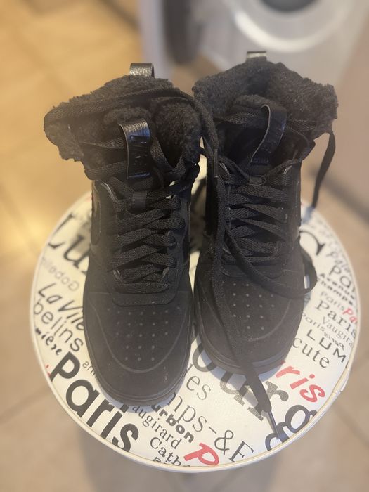 Adidasi Nike Mid-high insertie piele/blana