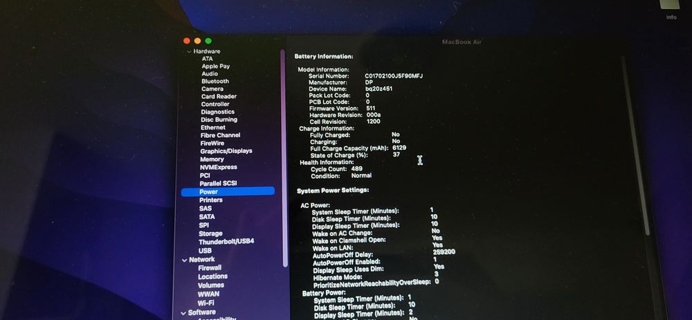 Macbook Air 2015 8GB RAM 128GB Stocare