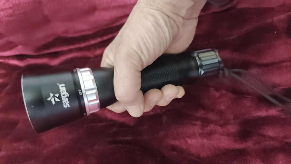 Подводный фонарь сотилади, зарядка батарейка комплект. Б/у