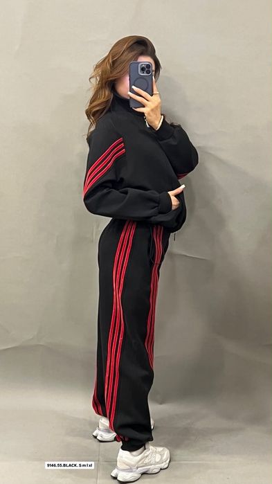 Costume sport pentru femei calitate premiu!