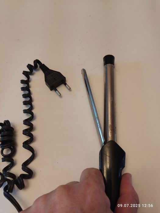 Плойка для укладки волос