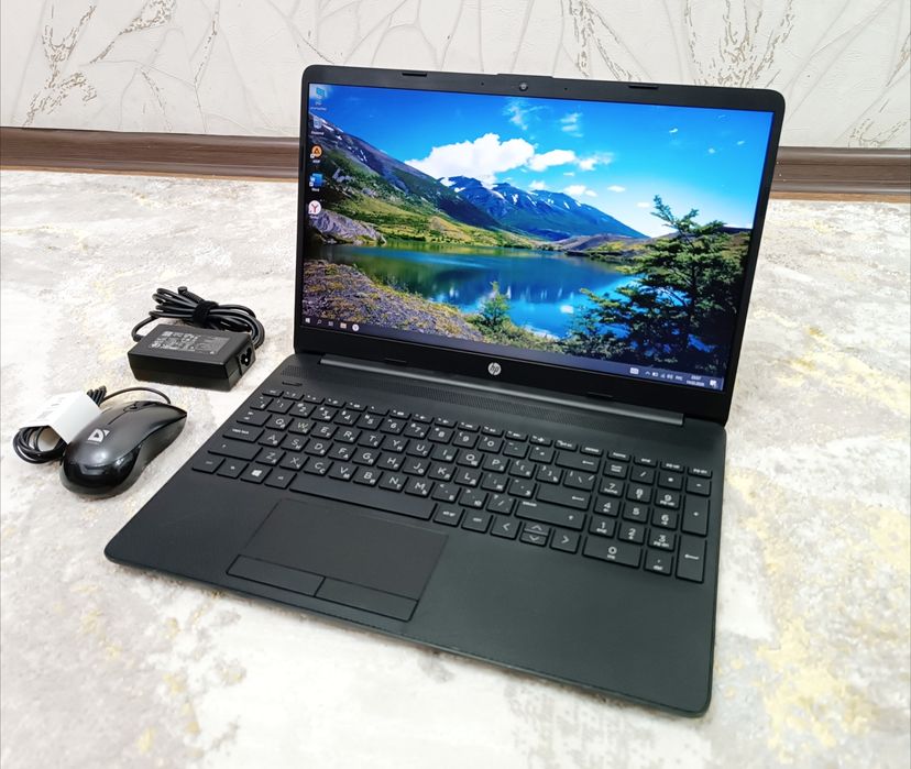 НОУТБУК HP Core i3-1005G1 Windows 10 Pro.