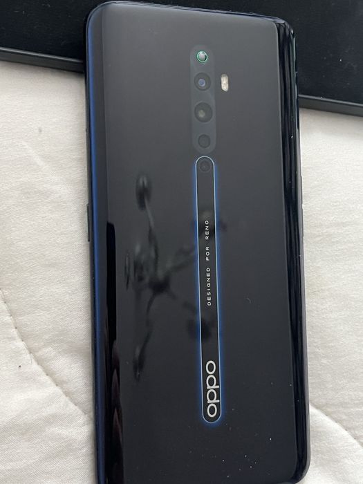 Телефон OPPO Reno z2