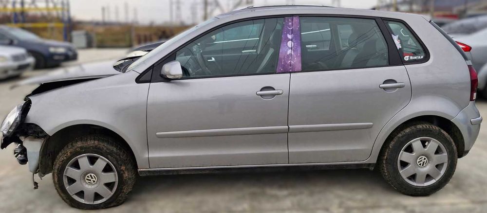 Dezmembrez VW Polo 9N 1.2B cod motor BME 5+1 trepte 2007