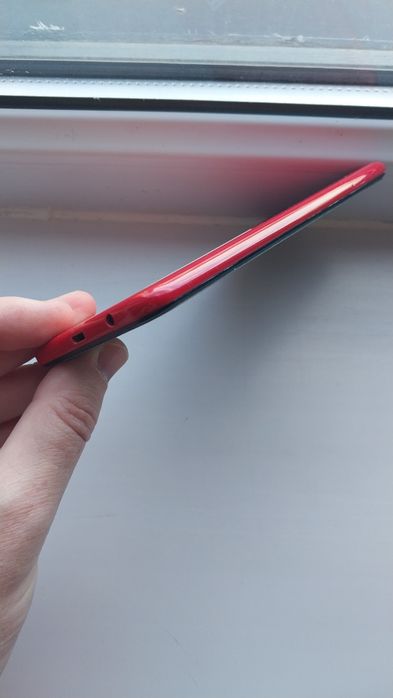 Samsung Galaxy A10 Red