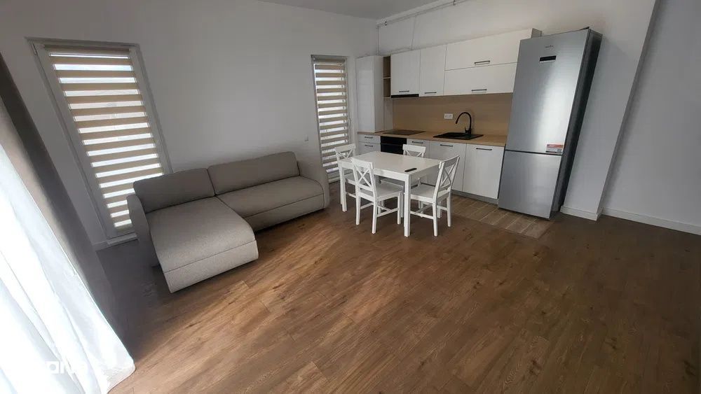 Apartament cu 2 camere, 48 mp, terasa de 25 mp, zona Eroilor