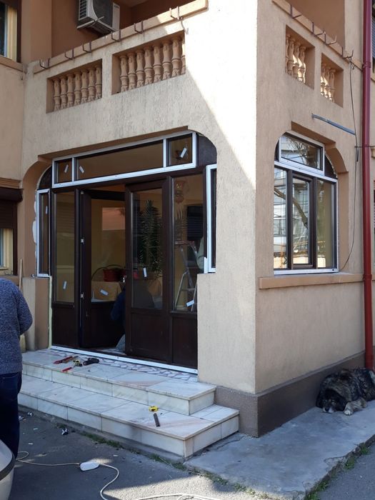 Tamplarie PVC - Termopane - Usi / Ferestre