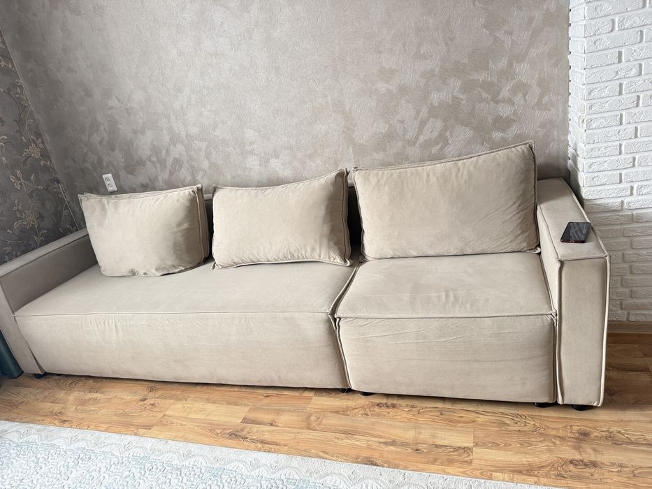 Продам диван в хорошем состоянии