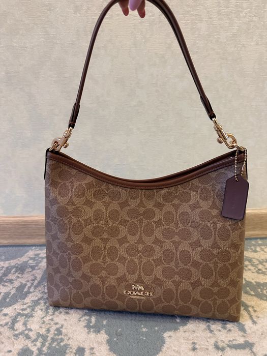 Продам сумку Coach оригинал