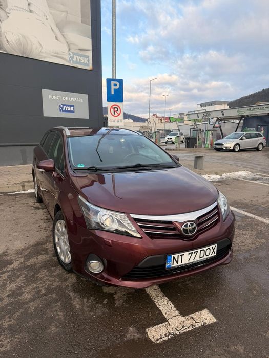 Toyota Avensis 2012 2.0 diesel manual