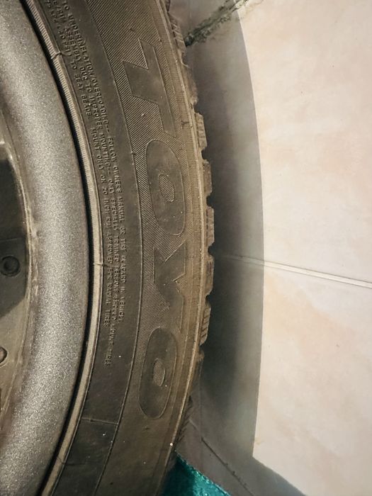 Зимние шины с дисками 275.45.R20