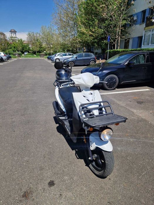 Scuter de inchiriat Kymco / Scooter for rent / Glovo, Tazz,  Bolt Food