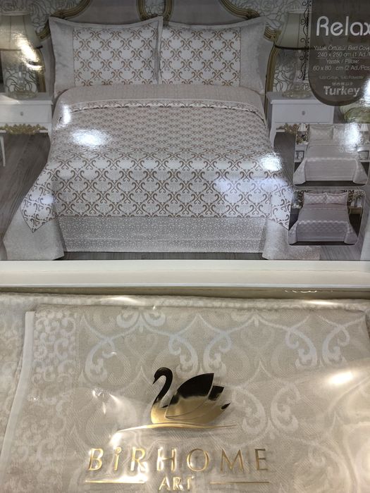 Продам покрывало новое