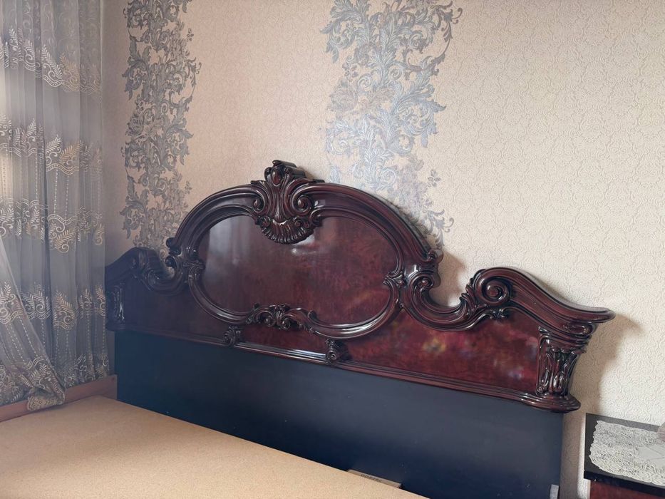 Итальянская мебель сотилади