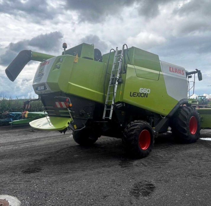 Комбайн CLAAS-660 LEXION