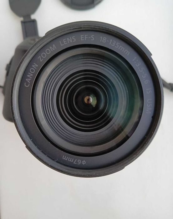 Canon EOS 90D 18-135mm