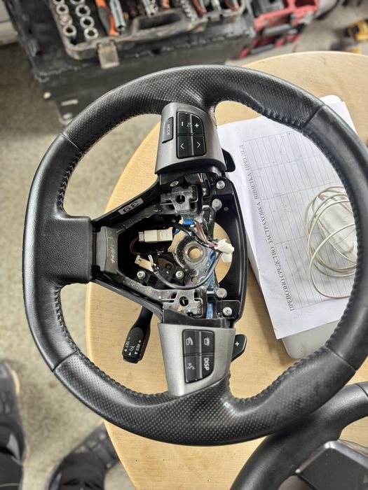 Волан за Тойота РАВ 4 с пера Ф1