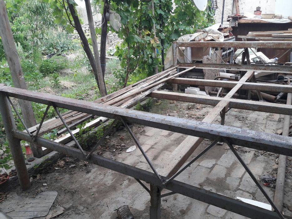 Топчан металлический