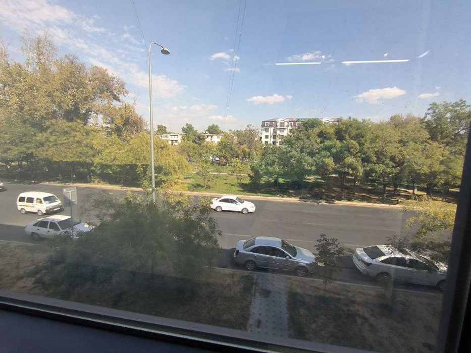 ijaraga 15 m2 tayor ofis uchun xona topshiriladi Sagbon, Galaba bogida