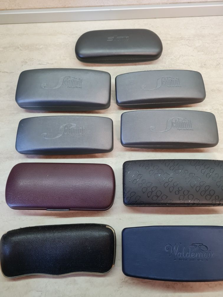 Калъфи за диоптрични очила гр. София Люлин 6 • OLX.bg
