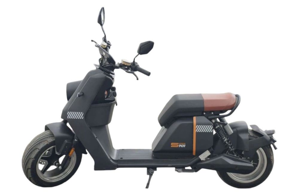 Scuter electric 2000W extra full 701pro