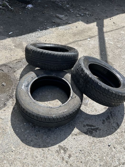 Продам косплект резины 185 65 r14