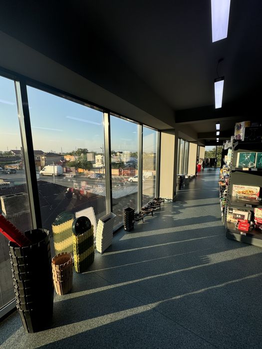 Urgent!!! Inchiriez etaj spatiu comercial