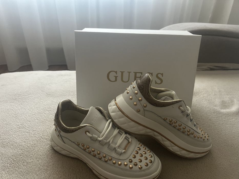 Sneakers Guess 37 dama