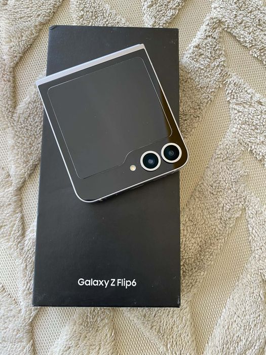 Samsung z flip 6 като нов отличен за подарък