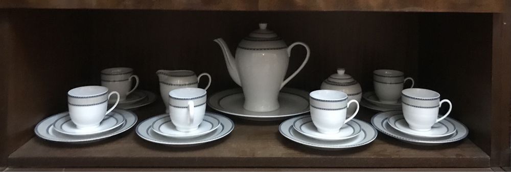 Столовый сервиз