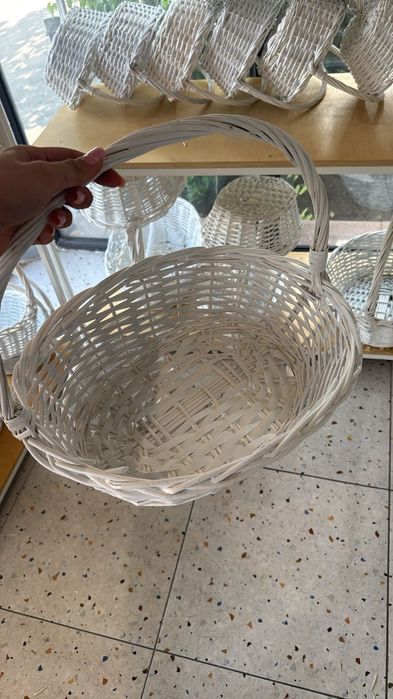 Продам корзины L размера