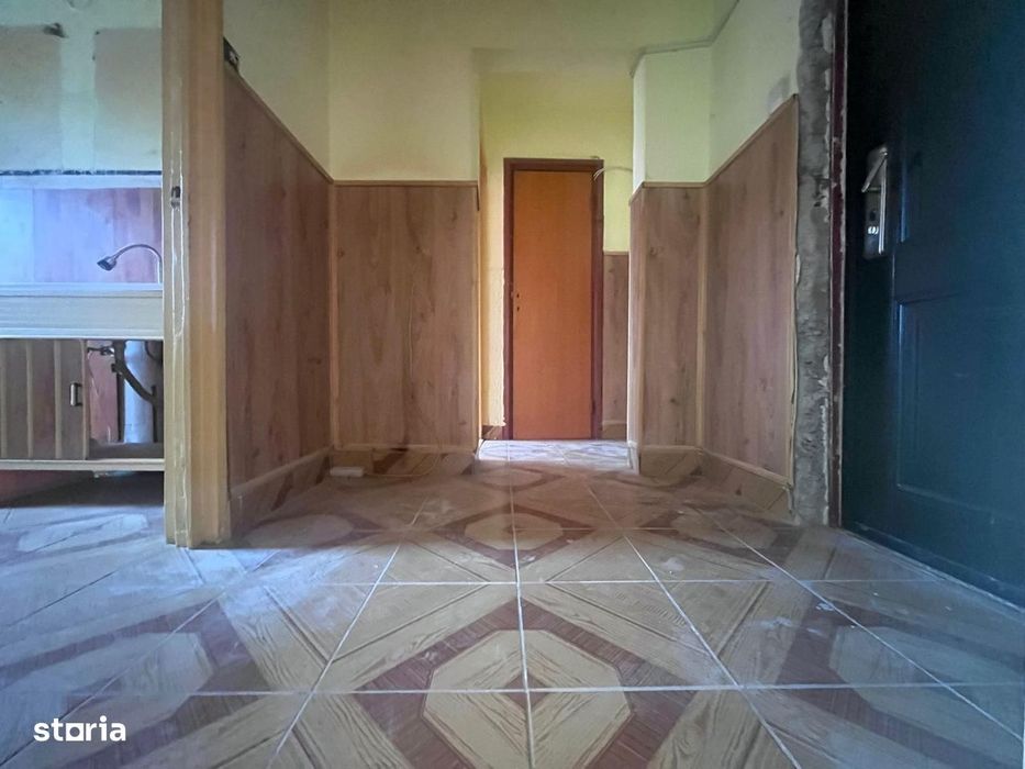 Vanzare apartament cu 3 camere în Micro 6  zonă căutată din Târgoviste