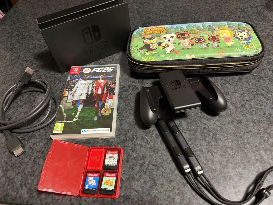 Nintendo Switch  + 4 jocuri FULL BOX