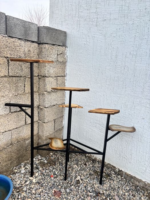 Подставка для цветов