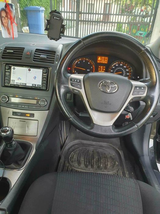 VÂND Toyota AVENSIS  T27 – AN 2009