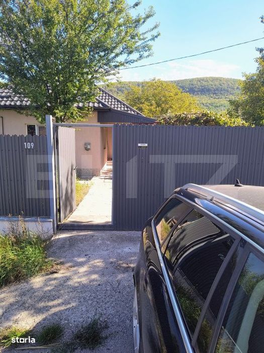 Casa de vanzare, 75 mp, localitatea Urisor